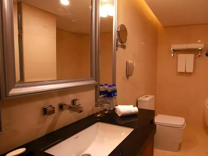 Шэньчжэнь: Shenzhen Yijia International Hotel