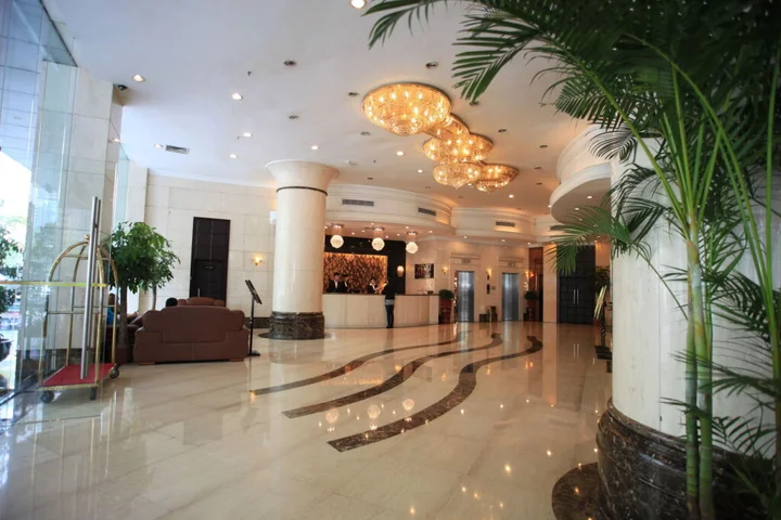 Шэньчжэнь: Shenzhen Yijia International Hotel
