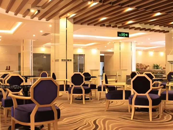 Шэньчжэнь: Shenzhen Yijia International Hotel
