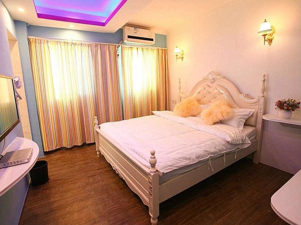Сямынь: 3 Xia Da Ren Hostel (Student Apartment)