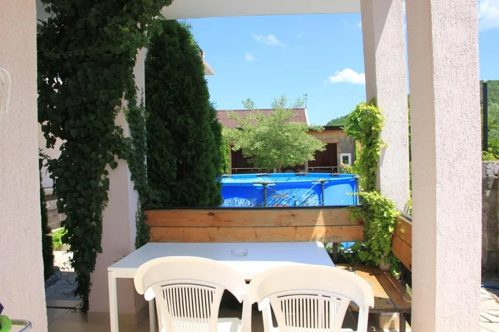 Архипо-Осиповка: Guest house Pchelka