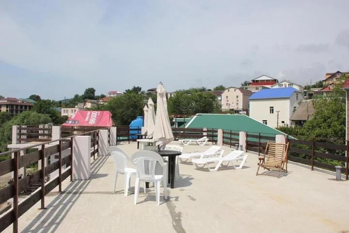 Архипо-Осиповка: Guest house Pchelka