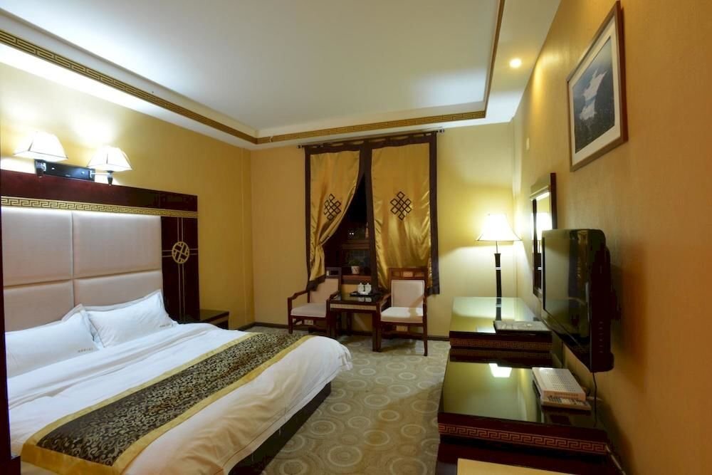 Шангри-Ла: Lanting Yipin Hotel