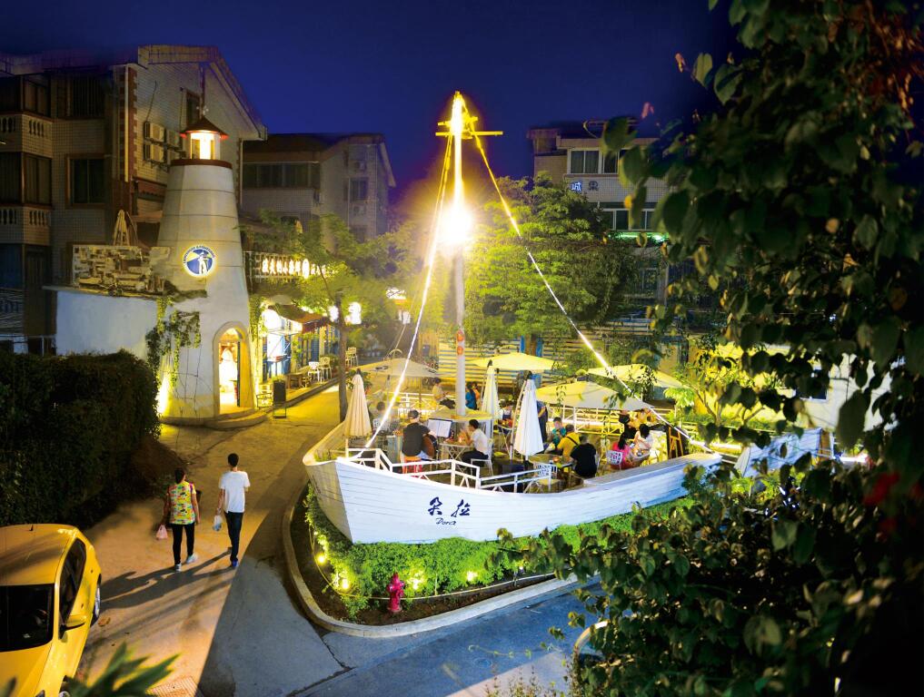Сямынь: Xiamen Dora's House Bed & Breakfast Coast Branch