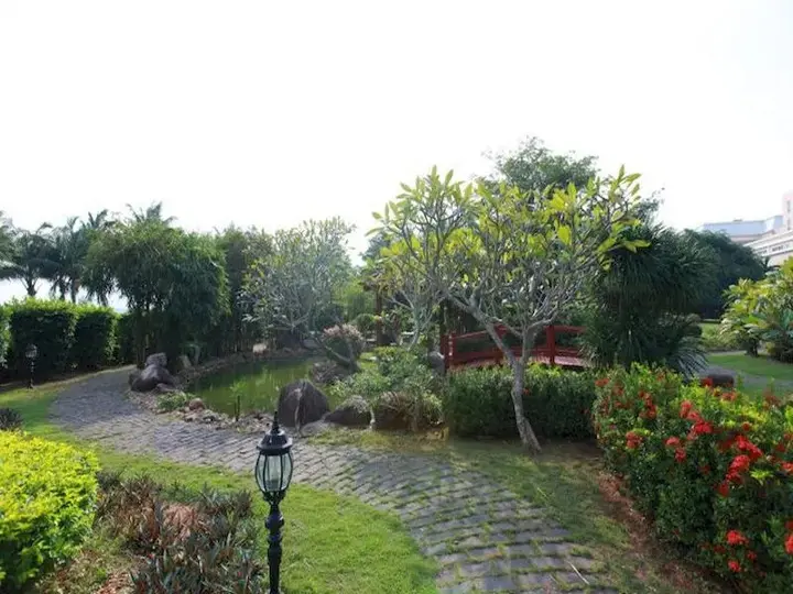 Цюнхай: Jinjiang Hot Spring