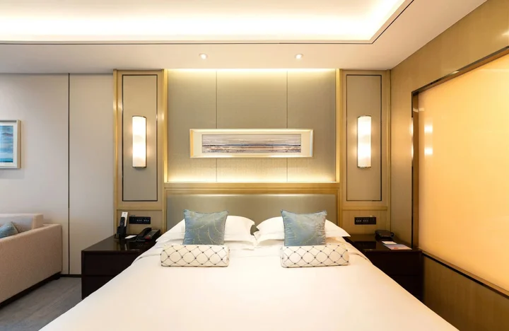 Шицзячжуан: Yun-Zen Jinling World Trade Plaza Hotel