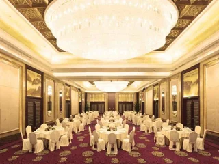 Шицзячжуан: Yun-Zen Jinling World Trade Plaza Hotel