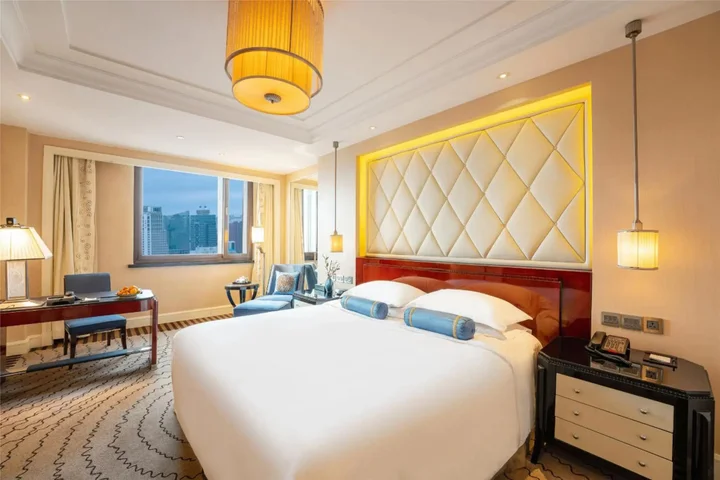 Шицзячжуан: Yun-Zen Jinling World Trade Plaza Hotel