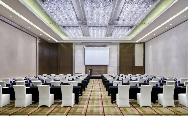 Пекин: Crowne Plaza Beijing Lido by IHG