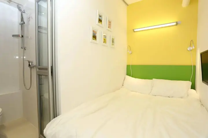 Гонконг: Super Inn