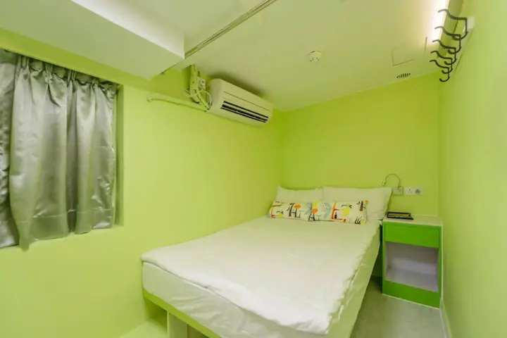 Гонконг: Super Inn