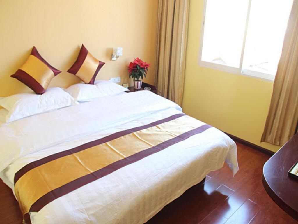 Куньмин: Kunming Yinghe Hotel