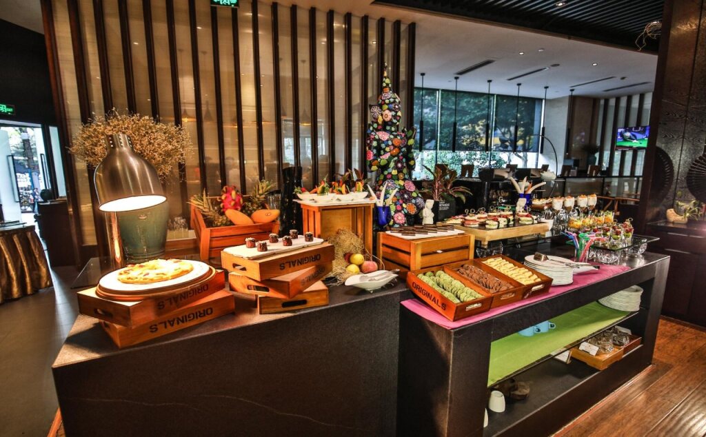Шанхай: Narada Boutique Hotel Shanghai Hongkou (Original SSAW Hotel Boyang Shanghai)