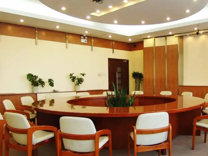 Пекин: Kuntai Novel Hotel Beijing