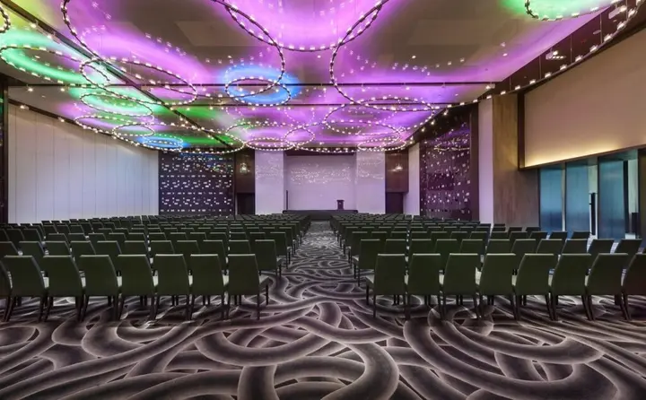 Гуанчжоу: Mandarin Oriental, Guangzhou