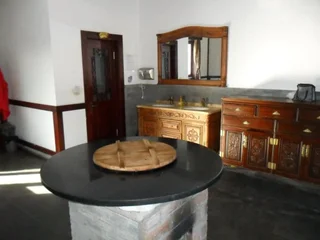 Харбин: Yabuli Guandong Film City Hotel