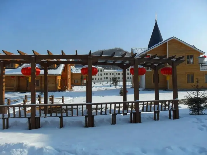 Харбин: Yabuli Guandong Film City Hotel