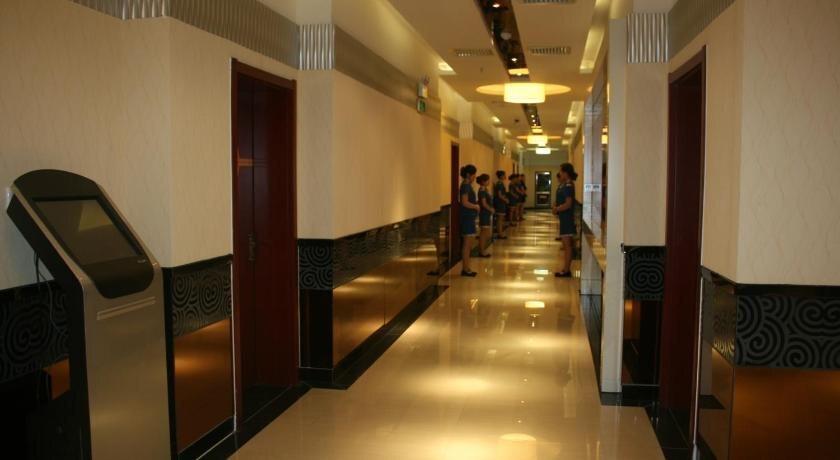Вэйнань: Hua Xin International Hotel