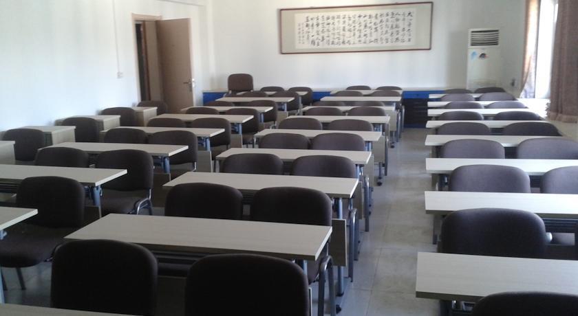Хух-Хото: Wanlilu International Youth Hotel Hohhot Drum Tower
