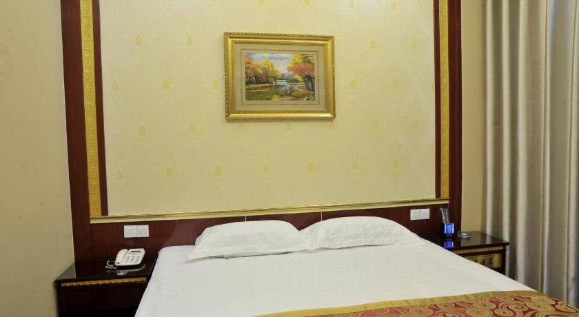Цзюцюань: Qi Lian Hotel