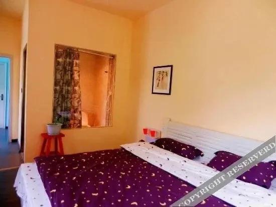 Шангри-Ла: Ri Wa International Youth Hostel