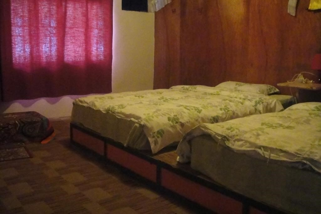 Цзючжайгоу: Ut-Pa-La Hostel