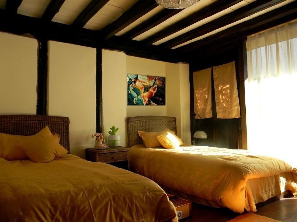 Лицзян: Lijiang Meng En Artistic Hostel