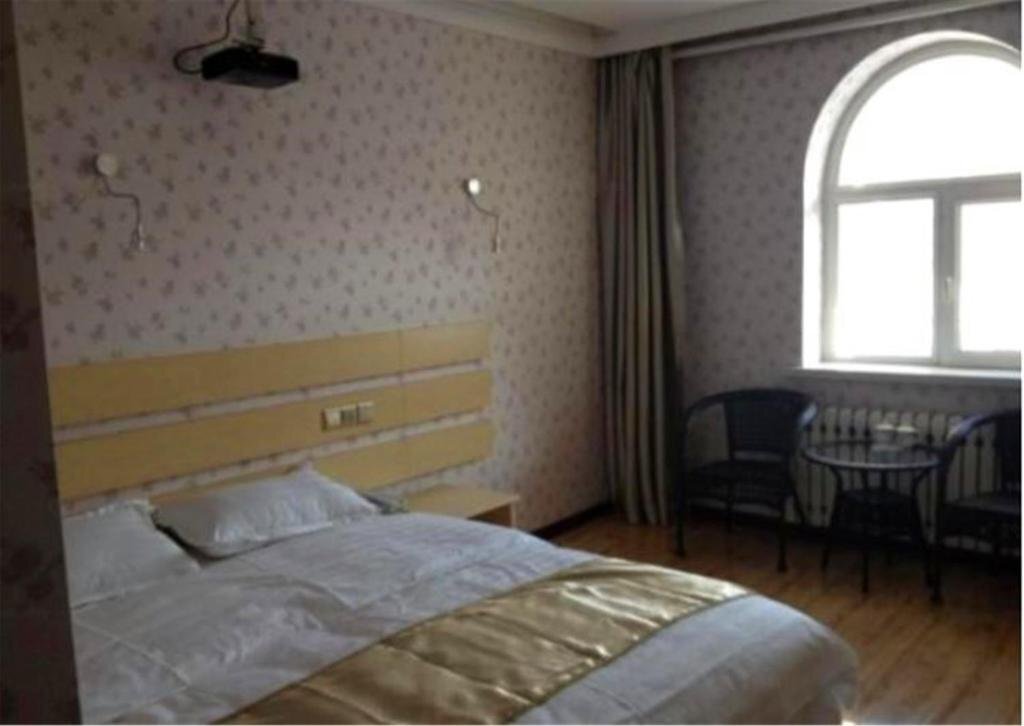 Хулун-Буир: Huxi Business Hotel