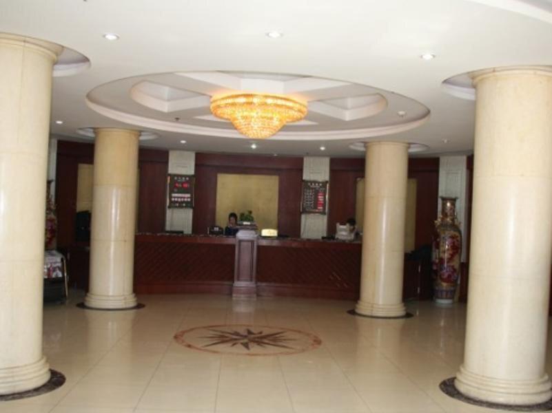 Пекин: Nanyuan Hongchang Hotel