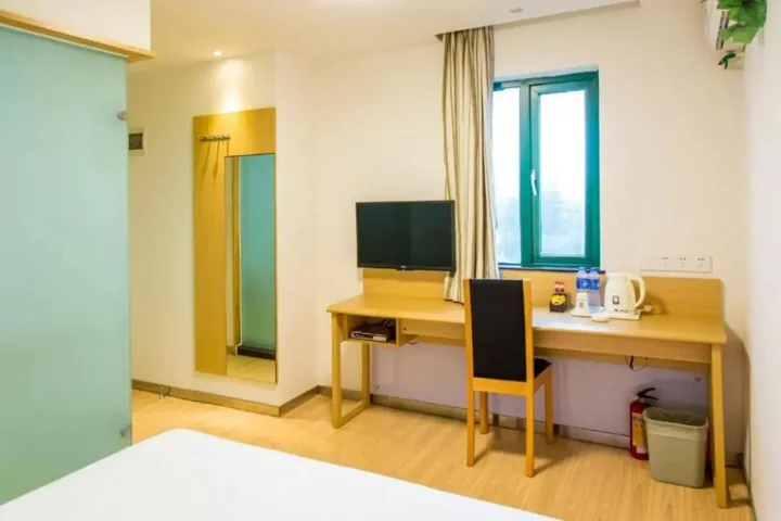 Гуанчжоу: 7 Days Inn Guangzhou Kecun Metro Branch