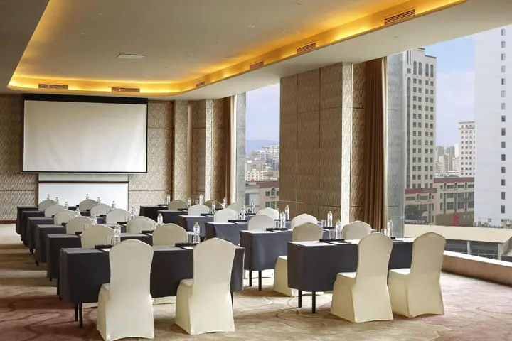Куньмин: Crowne Plaza Kunming City Centre by IHG