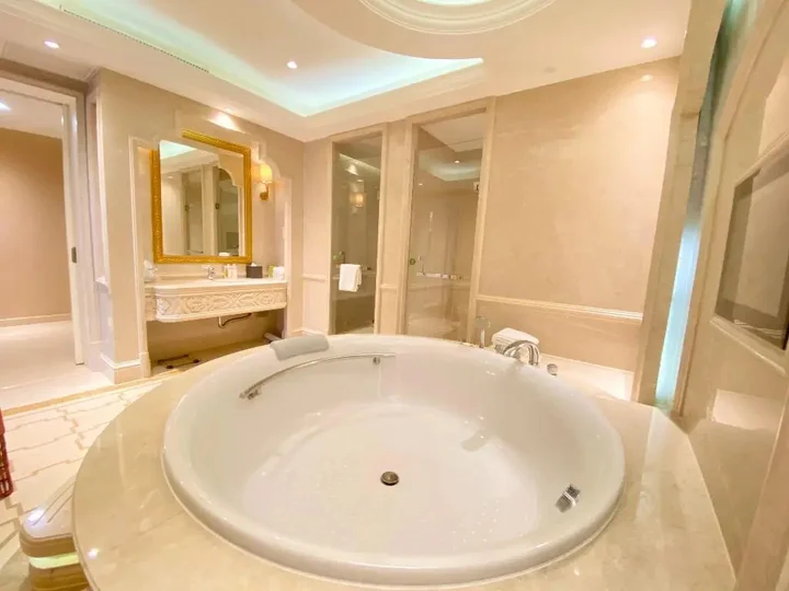 Фошань: Holiday Inn Foshan Nanhai Central by IHG