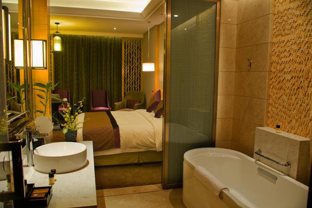 Чжэньцзян: Yangzhong Firth Jinling Grand Hotel