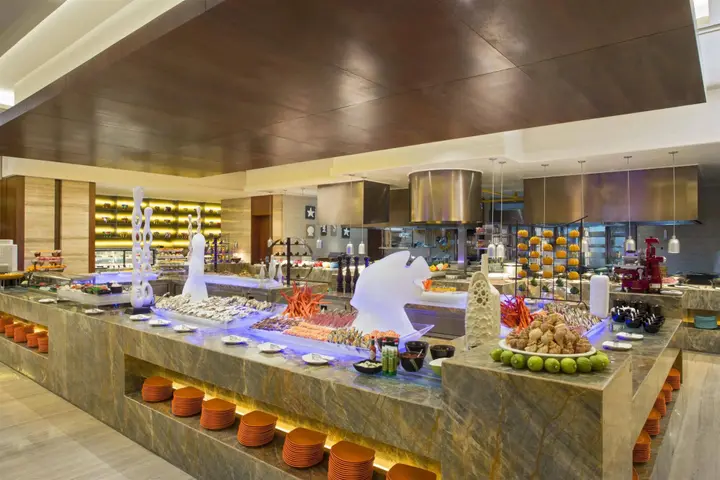 Хойчжоу: Sheraton Huizhou Bailuhu