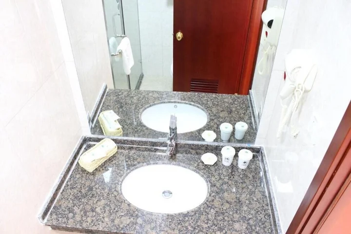 Чжанцзякоу: GreenTree Inn Zhangjiakou YuCounty BusStation Business Hotel