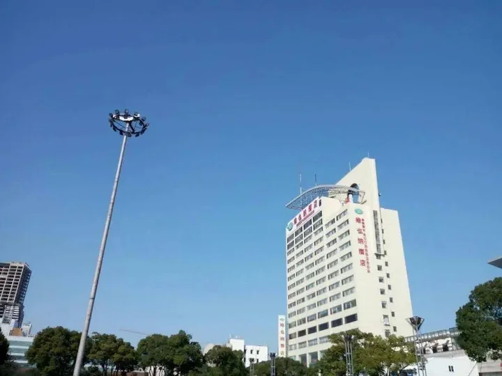 Уси: Vienna Hotel Wuxi Railway Station