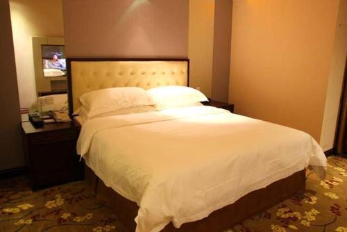 Уси: Vienna Hotel Wuxi Railway Station