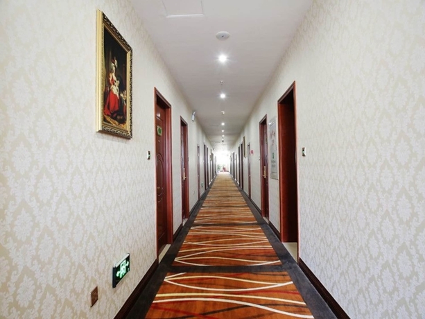Уси: Vienna Hotel Wuxi Railway Station