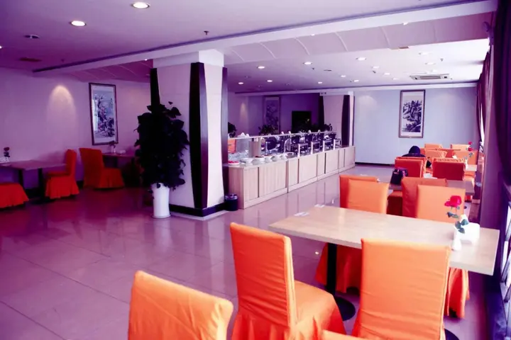 Уси: Vienna Hotel Wuxi Railway Station