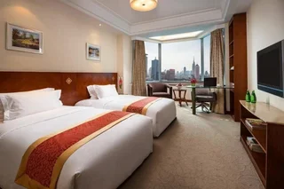 Цзинань: Jinan Luneng Xinyi Hotel