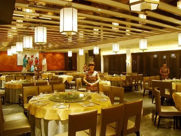 Хуаншань: Huangshan Golf Hotel