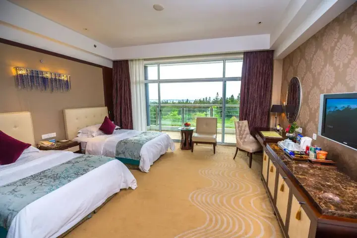 Хуаншань: Huangshan Golf Hotel