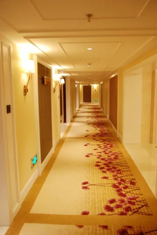 Куньмин: Four Points by Sheraton Kunming, Downtown