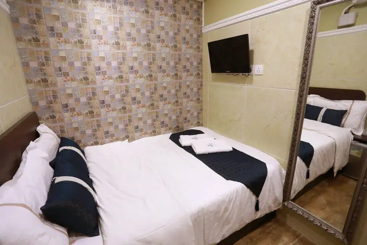 Гонконг: Grand Inn