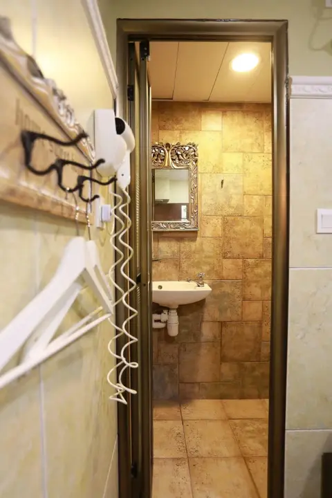 Гонконг: Grand Inn