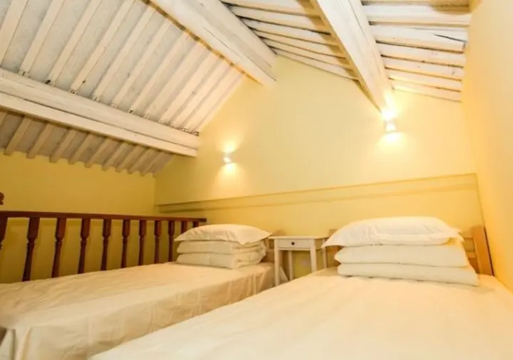 Пекин: Yue Xuan Courtyard Garden International Youth Hostel