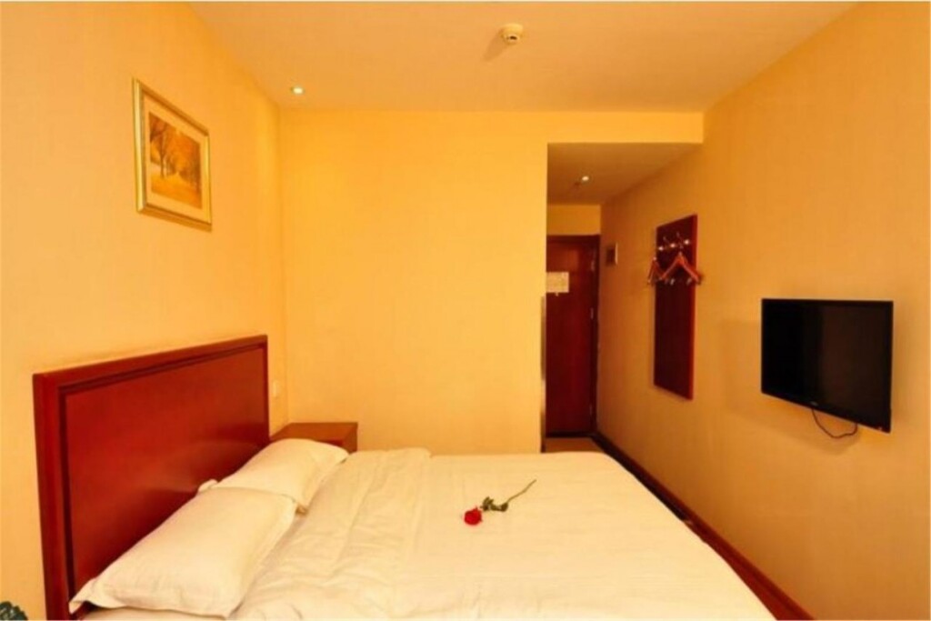 GreenTree Inn Jinan Xishichang Weiba Road Business Hotel — фото 3