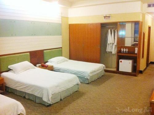 Яньтай: Tiantian Yugang Hotel Yantai