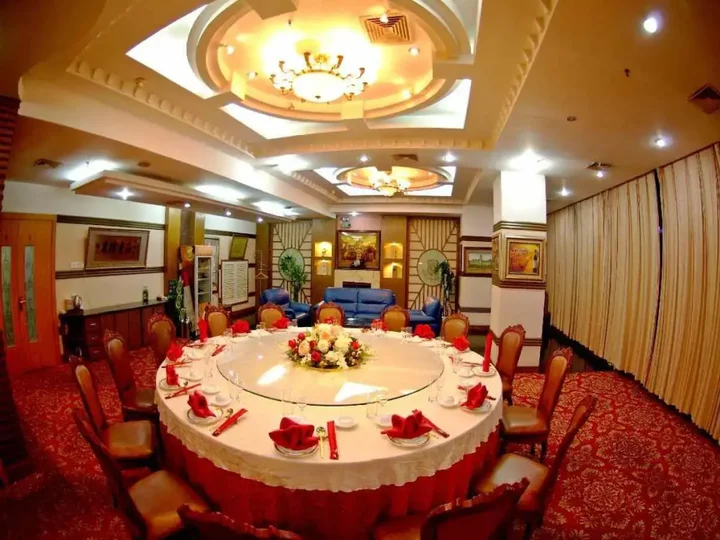 Яньтай: Shandong Pacific Hotel