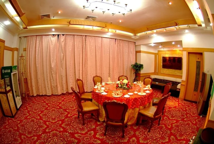 Яньтай: Shandong Pacific Hotel